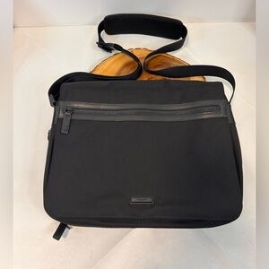MICHAEL KORS Men’s Black Parker Nylon‎ Messenger Bag